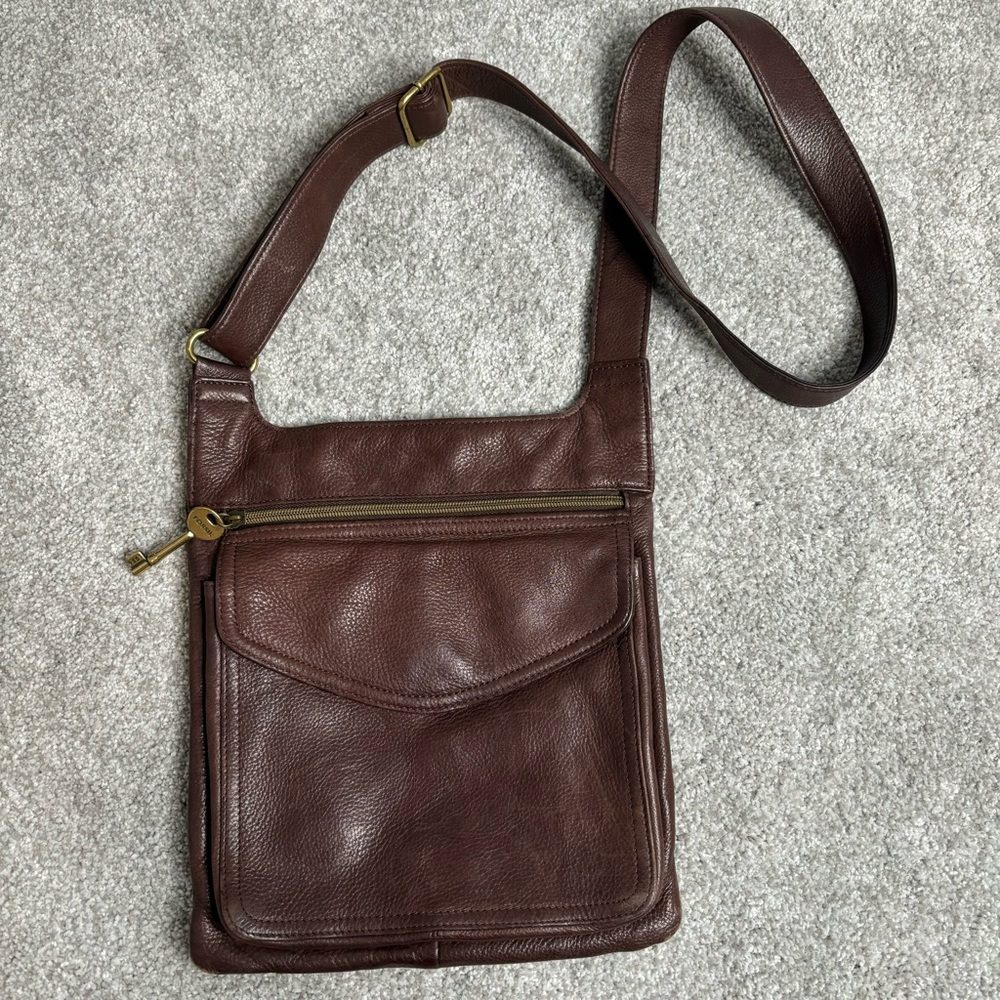 🔑 VINTAGE fossil brown leather crossbody bag